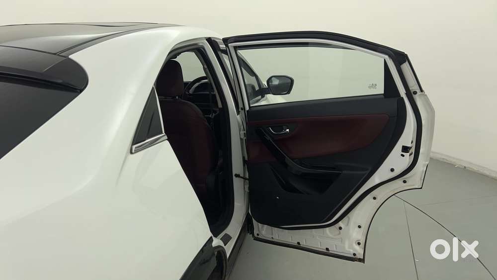 Tata Curvv Accomplished Plus A 1.5 Kryojet Diesel 6mt, 2024, Diesel