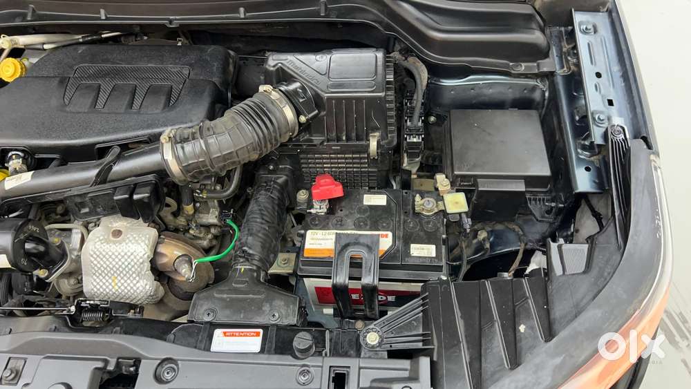 Mahindra Xuv300 W6, 2022, Petrol