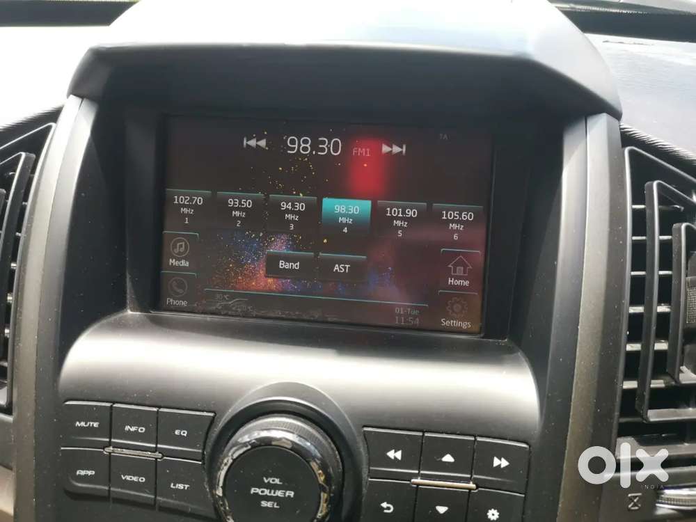 Mahindra Xuv500 W8 2015 Model