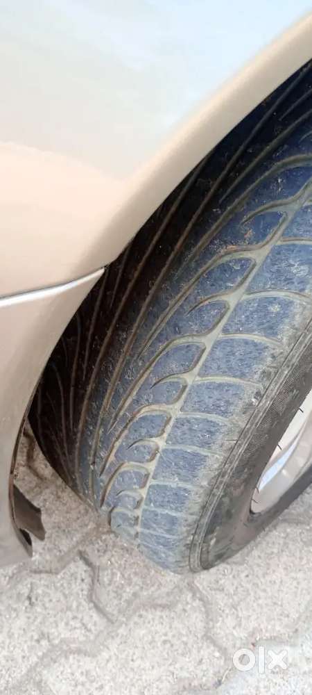 Mercedes Benz E200
