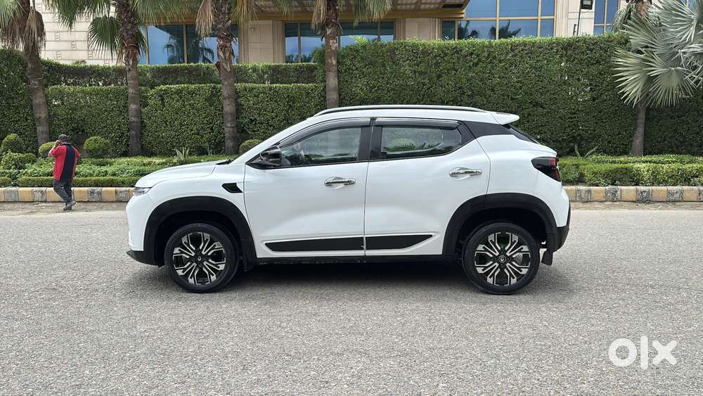 Renault Kiger Rxe, 2023, Petrol