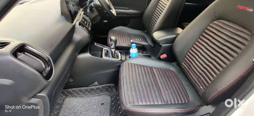 Doctor Driven Car With Service Records