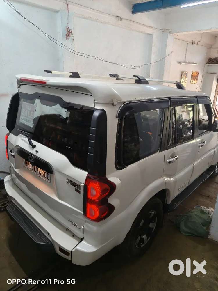 Mahindra Scorpio 2005