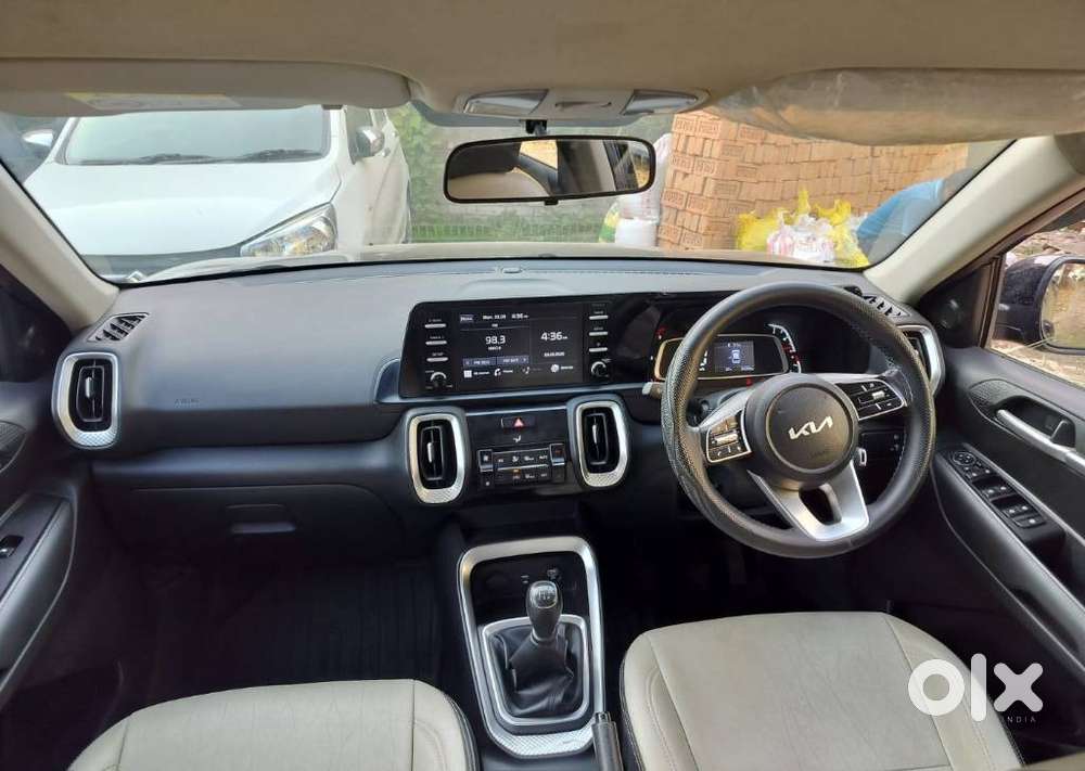 Kia Sonet Aurochs Edition 1.0 Petrol Imt, 2023, Petrol