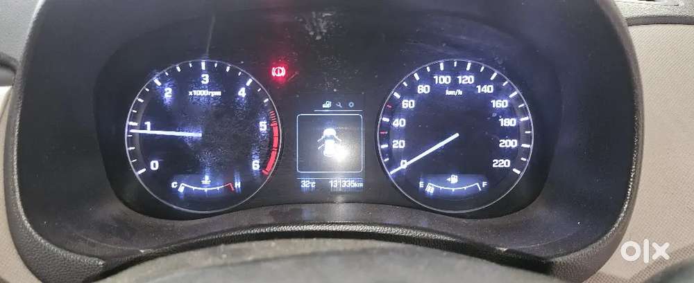 Hyundai Creta 2015 Diesel 130000 Km Driven,new Battery,