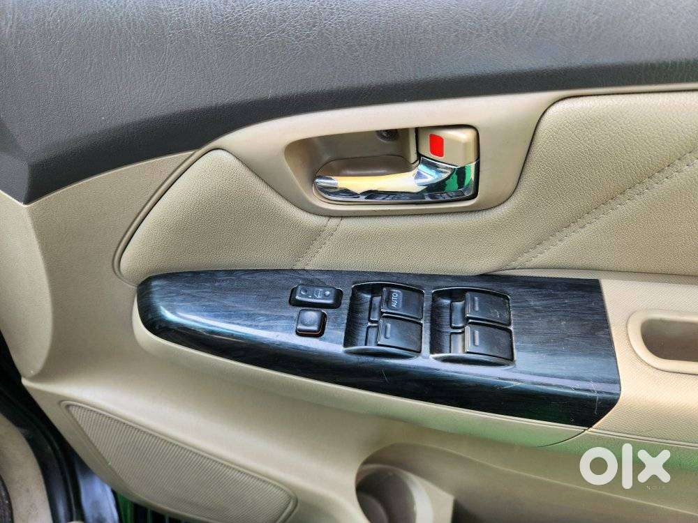 Toyota Fortuner 2011-2016 4x2 Manual, 2013, Diesel