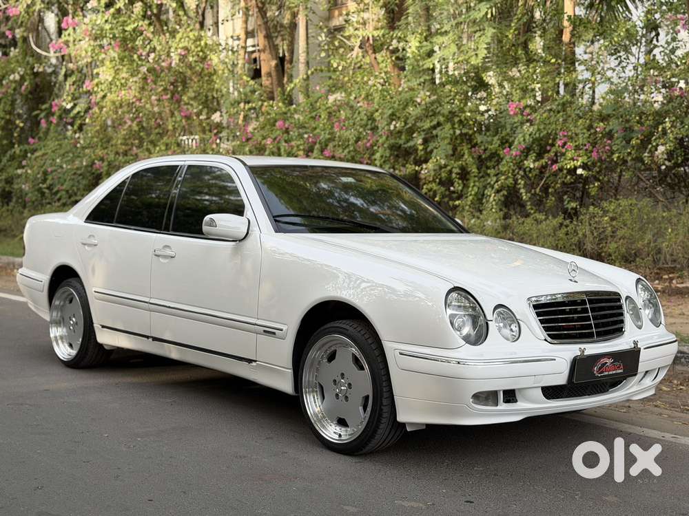 Mercedes-benz E-class 240 V6 At, 2001, Petrol