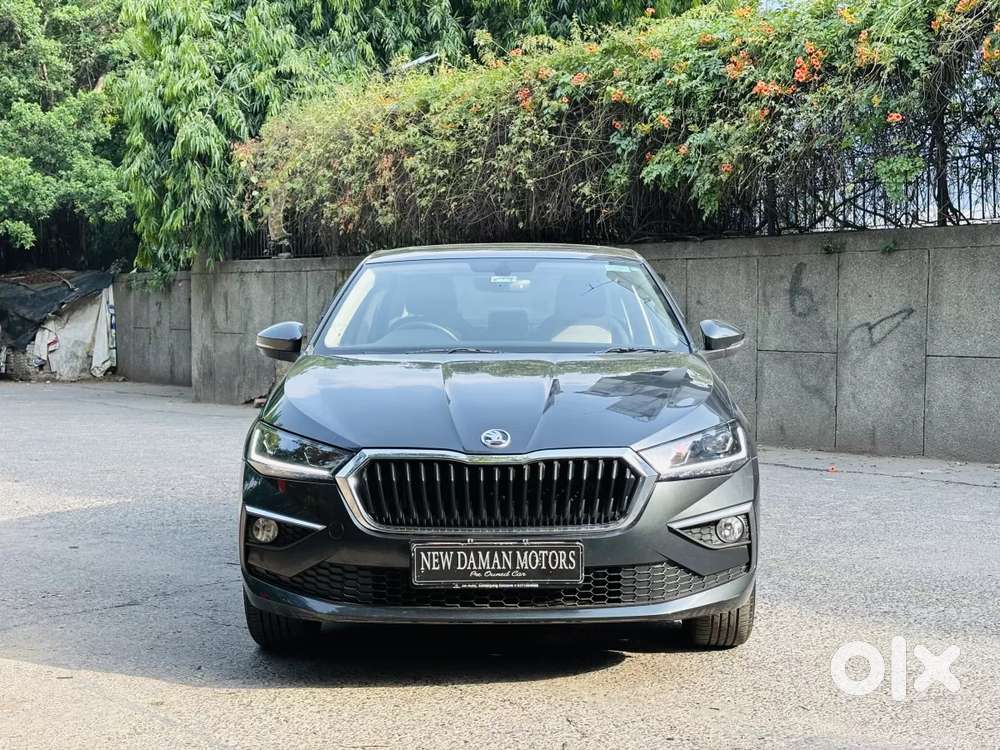 Skoda Slavia, 2025, Petrol