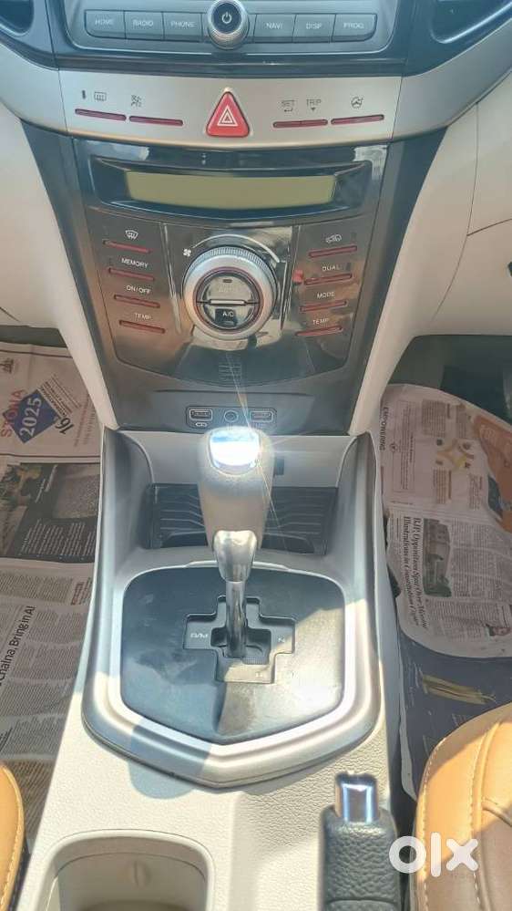 Mahindra Xuv300 W8 Amt Diesel, 2020, Diesel