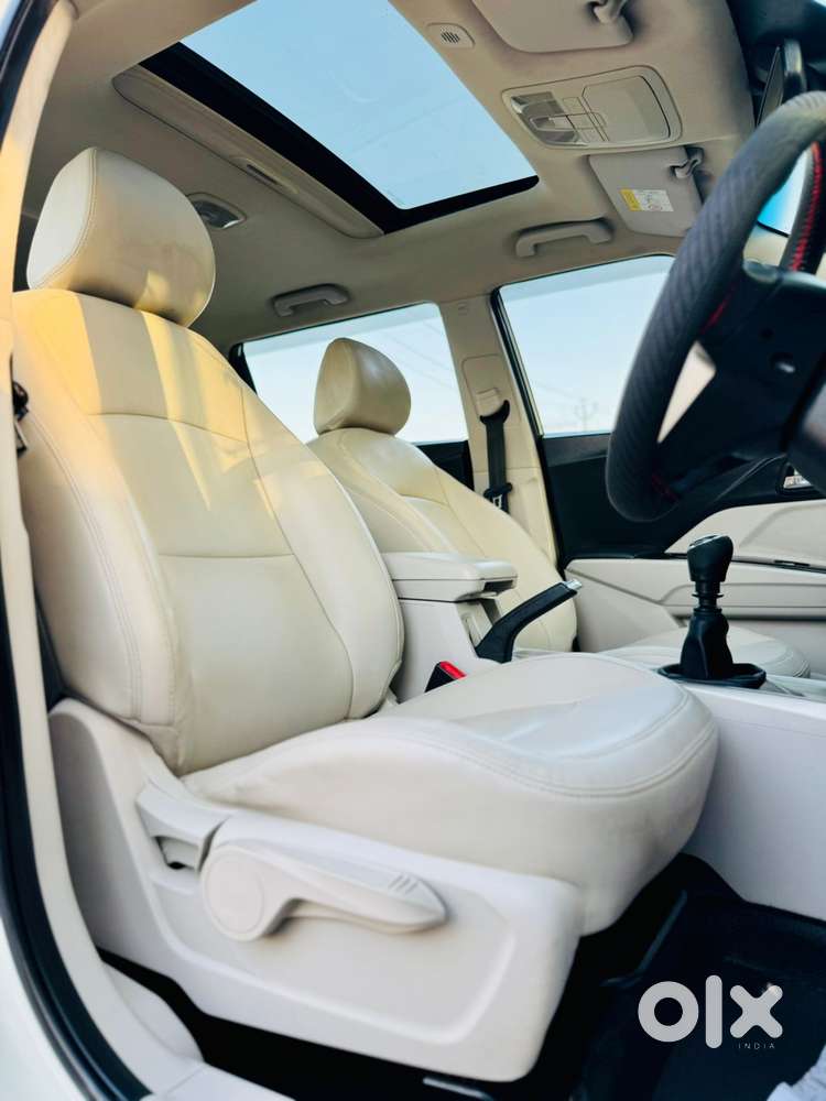 Mahindra Xuv300 W8 Option Diesel, 2019, Diesel
