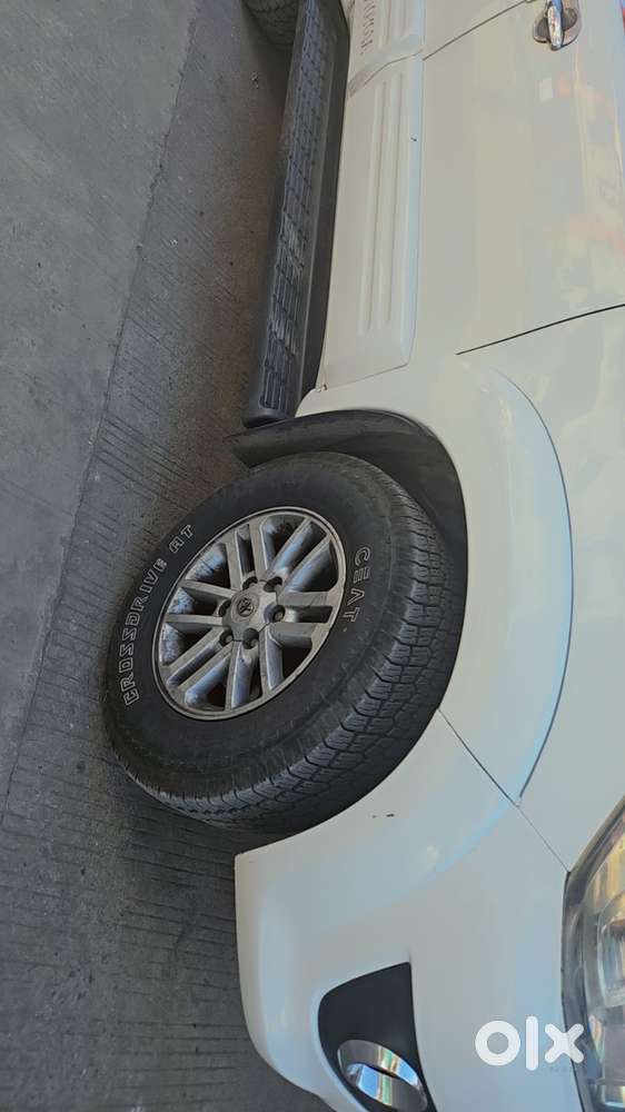 Toyota Fortuner 2011-2016 4x2 Mt Trd Sportivo, 2012, Diesel