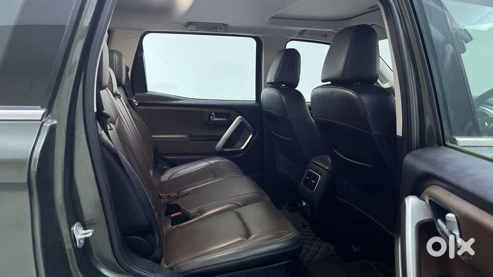Mahindra Scorpio N Z8 L Diesel Mt 4wd 7 Str, 2023, Diesel