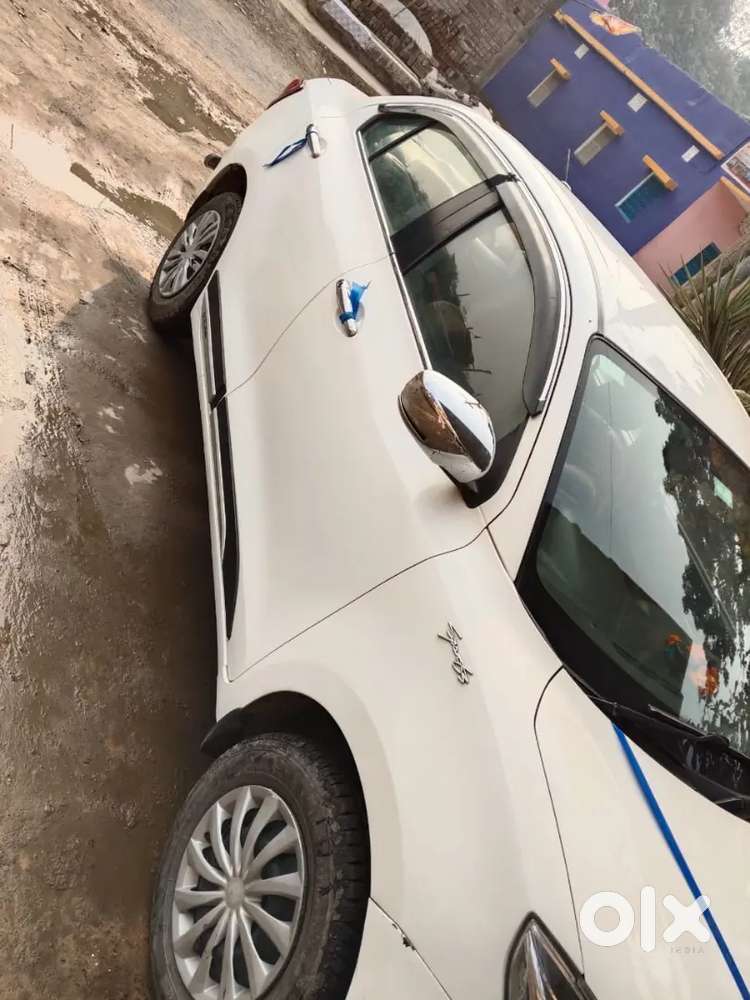 Maruti Suzuki Dzire 2022 Petrol 85000 Km Driven