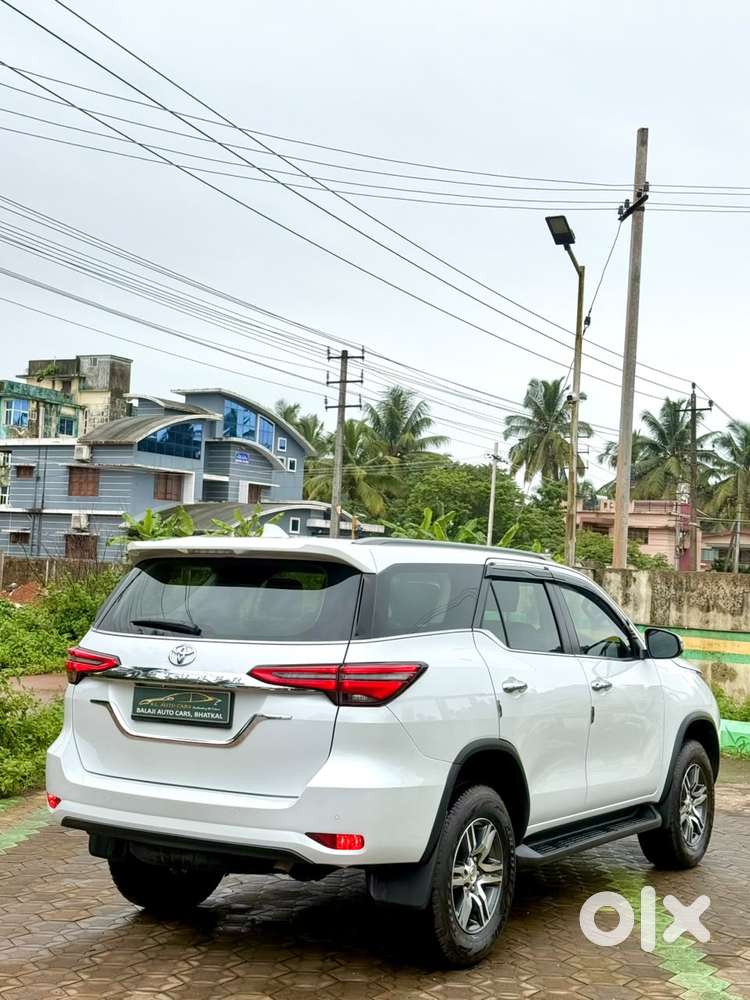 Toyota Fortuner [2021-ongoing] 2.8 2wd Diesel At, 2025, Diesel