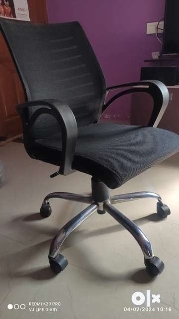 Affordable discount office chair