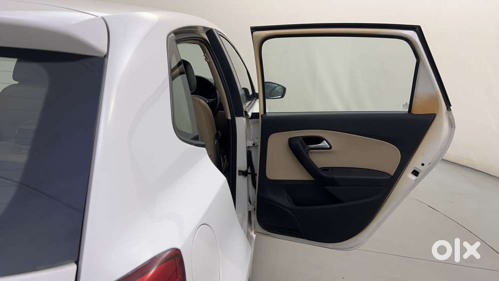 Volkswagen Polo 2009-2013 Petrol Highline 1.2l, 2015, Petrol