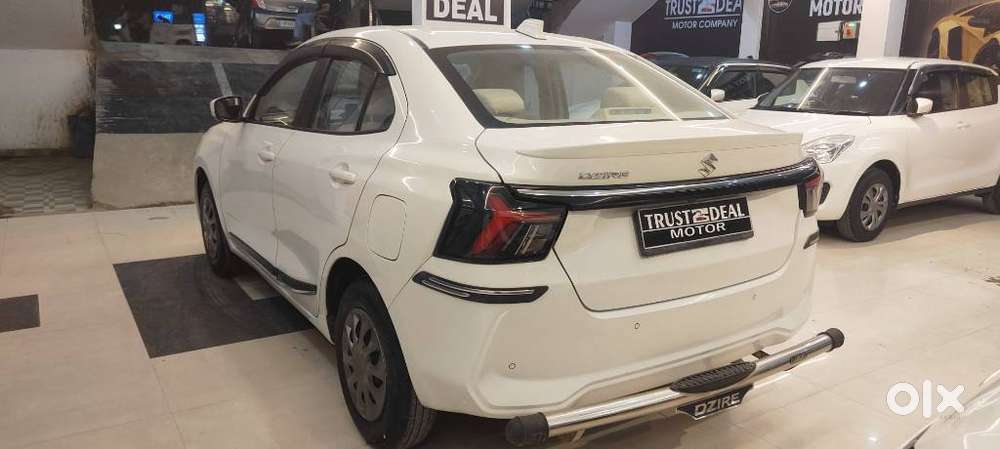 Maruti Suzuki Dzire 1.2 Vxi, 2025, Petrol