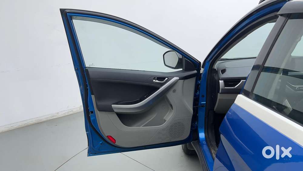 Tata Nexon 1.2 Revotron Xz Plus, 2018, Petrol
