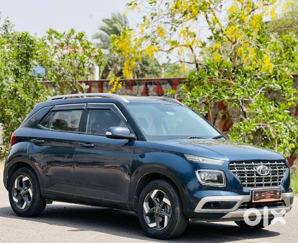Hyundai Venue S Turbo Dct, 2020, Petrol