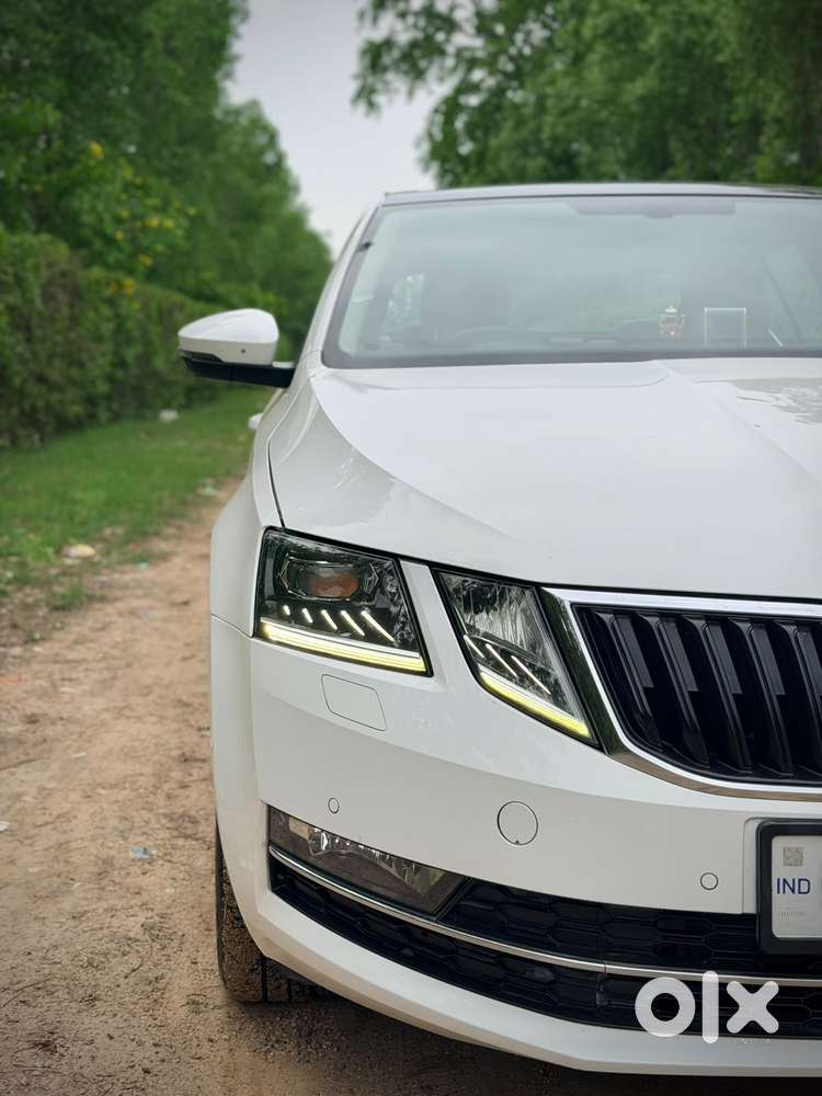 Skoda Octavia 2.0 L K Tsi At, 2019, Petrol
