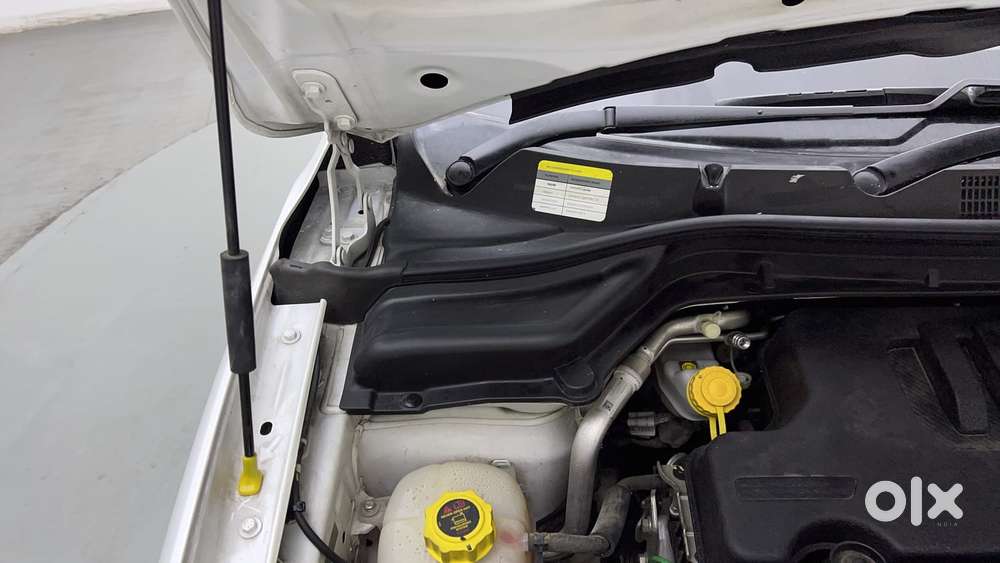Mahindra Xuv 3xo Ax5 Ds Mt, 2024, Diesel