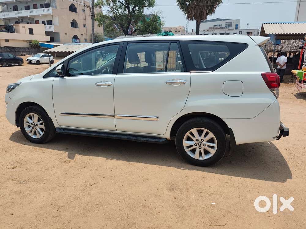 Toyota Innova Crysta 2.7 Vx Mt, 2016, Diesel