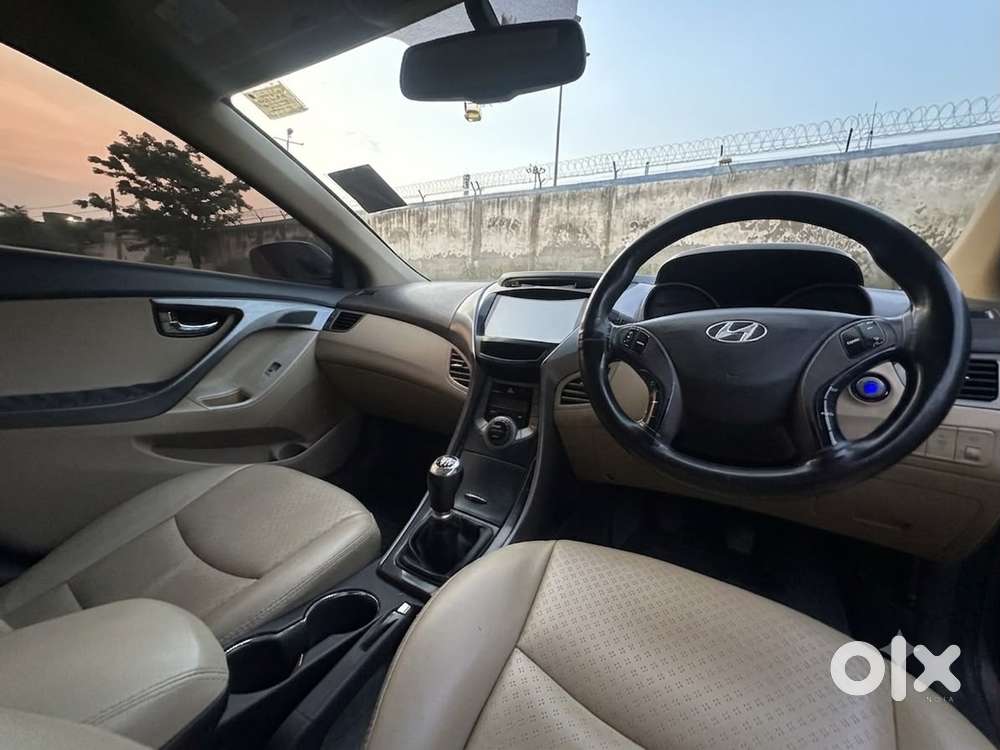 Hyundai Elantra Vtvt S, 2013, Petrol