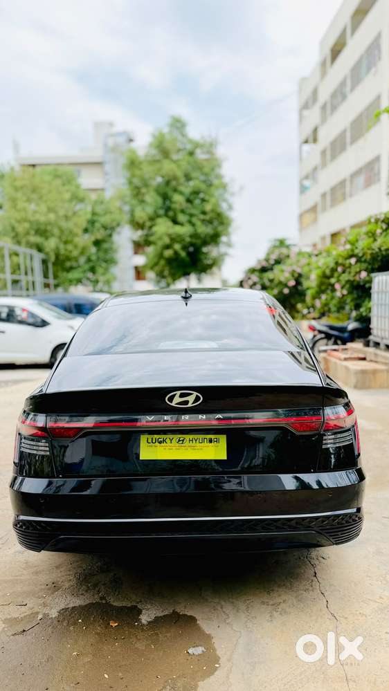 Hyundai Verna Sx(o) Petrol At, 2025, Petrol