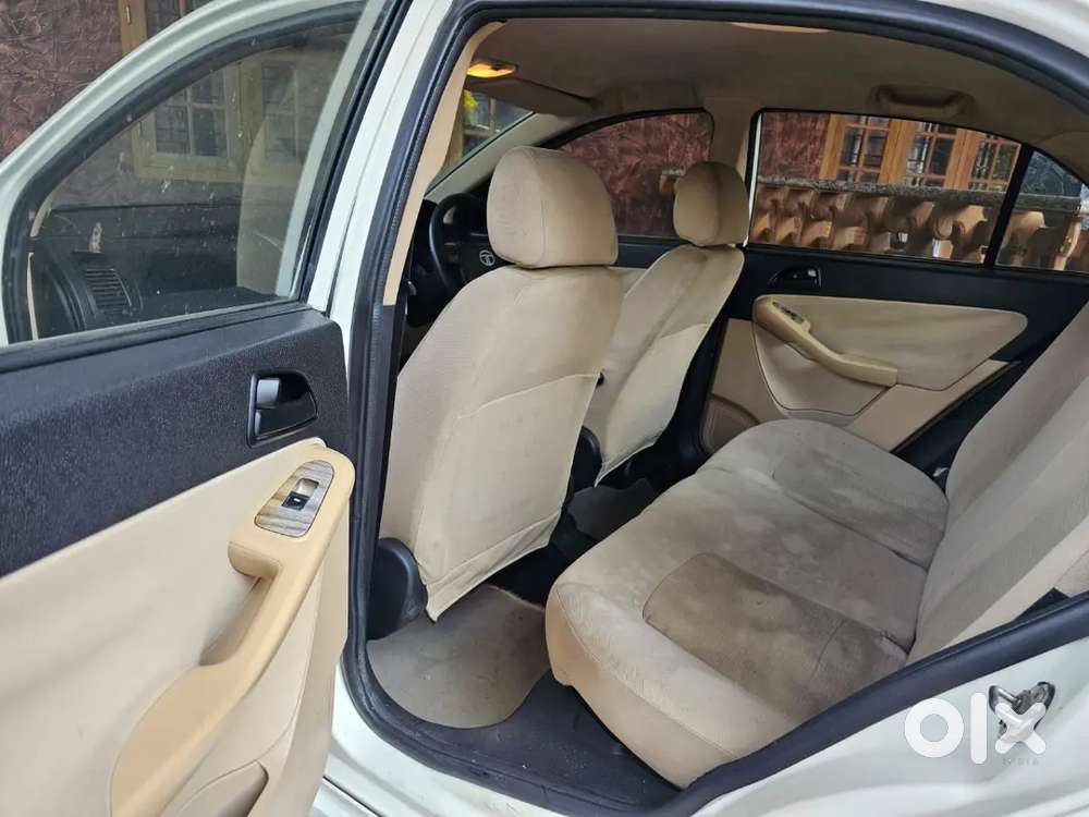 Indica Vista D90 Special Edition