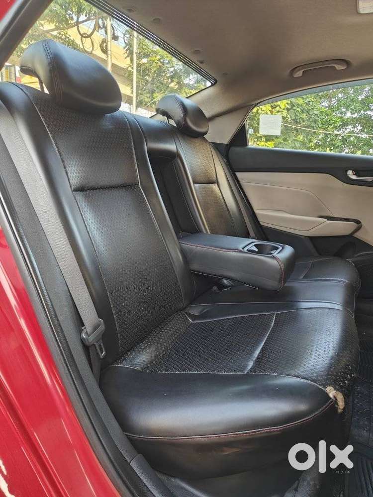 Hyundai Verna 1.6 Sx (o) Vtvt Se, 2019, Petrol