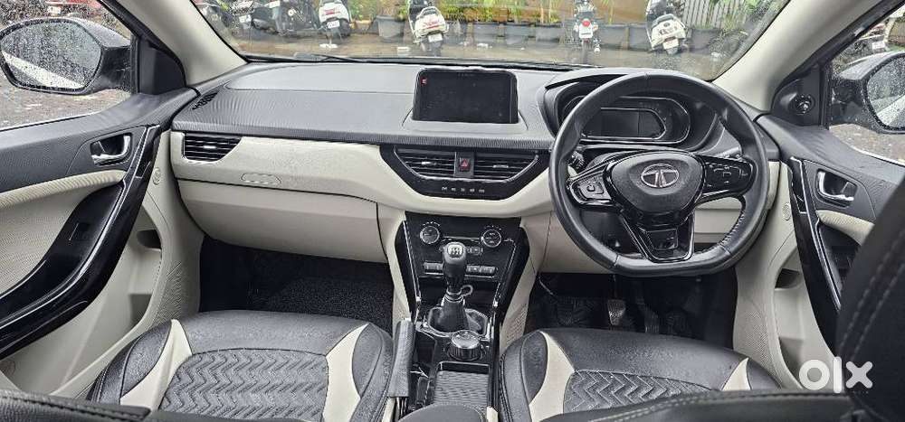 Tata Nexon 1.2 Revotron Xz Plus, 2022, Petrol