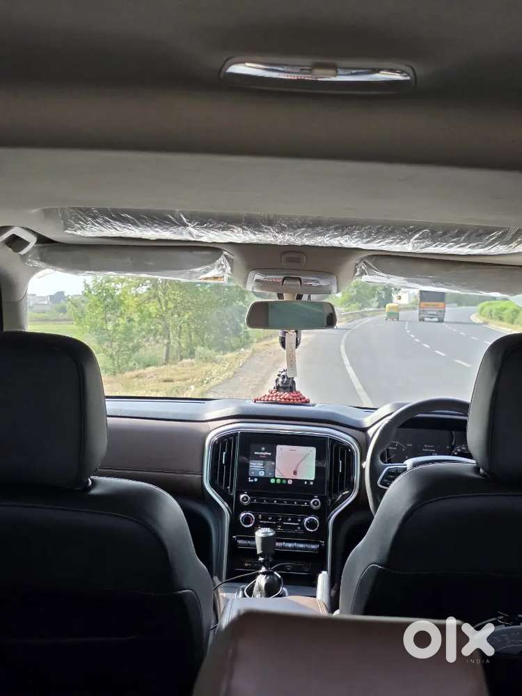 Scorpio-n Z8 2024  Vip 1111  Single Owner  Showroom Condition