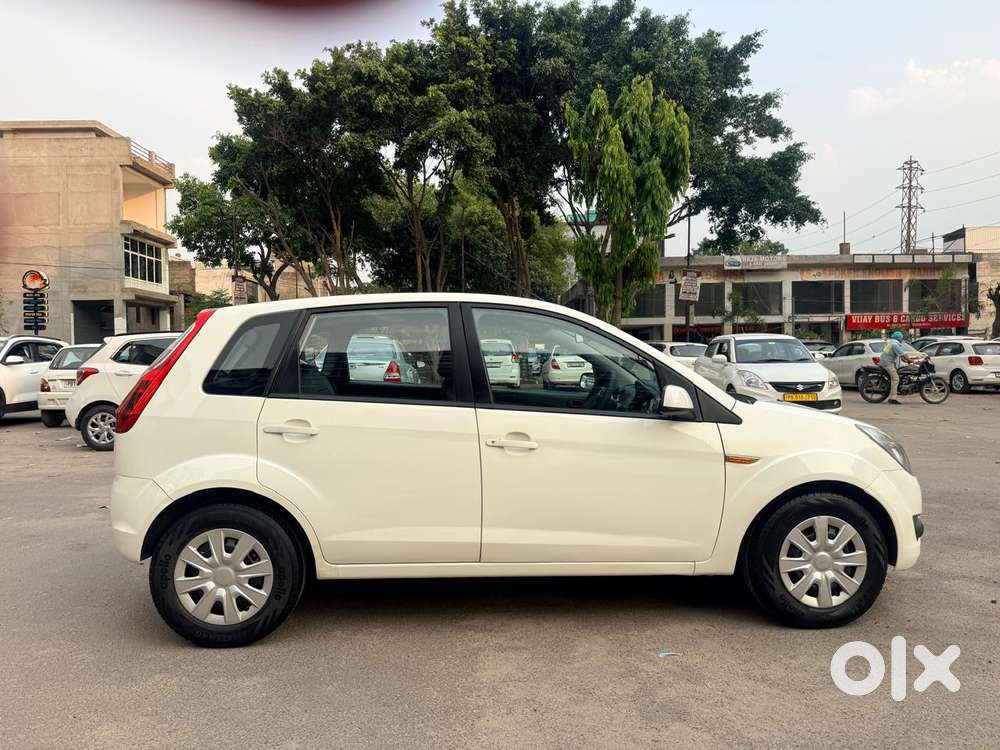 Ford Figo Duratorq Zxi 1.4, 2012, Diesel