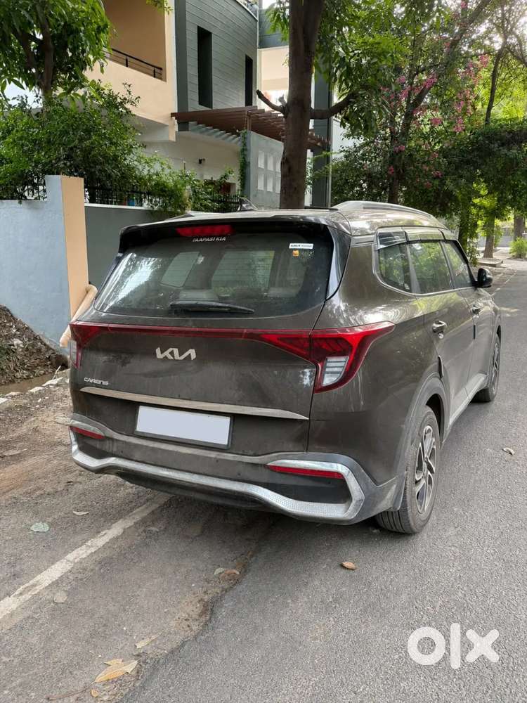 Kia Carens Luxury (o)1.5 Diesel At 7 Str, 2022, Diesel