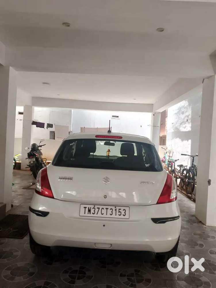Maruti Suzuki Swift Lxi 2017 Model Car