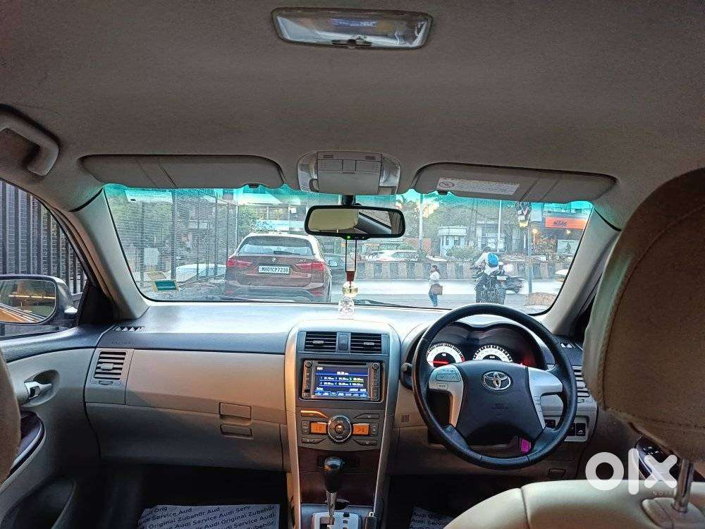 Toyota Corolla Altis [2014-2017] 1.8 G Cvt, 2014, Petrol