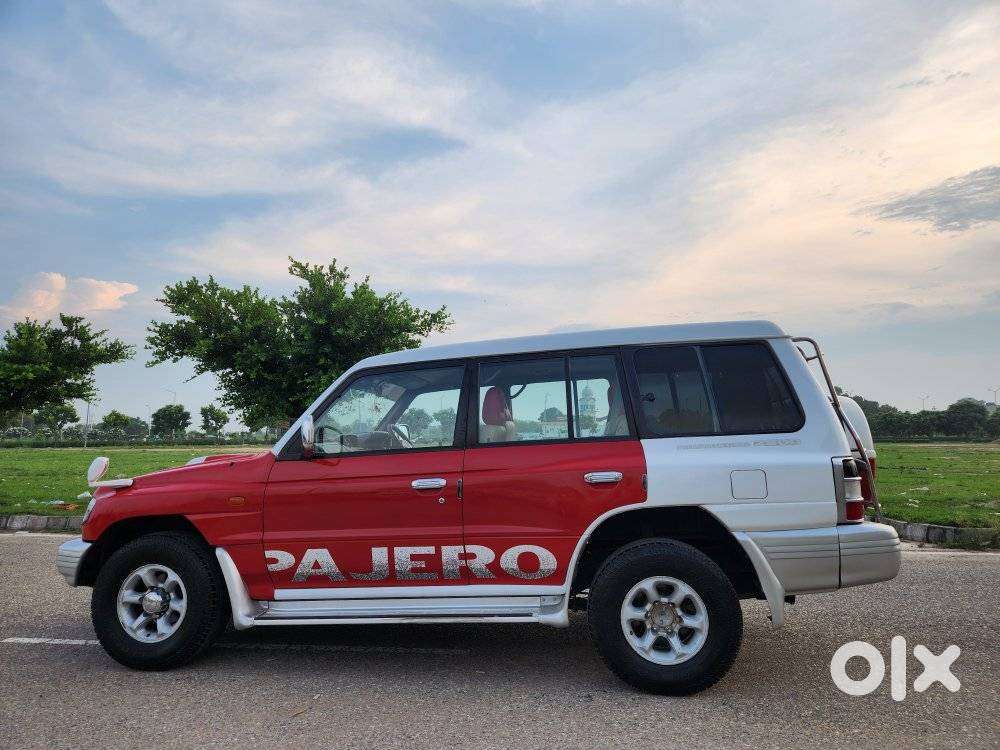 Mitsubishi Pajero 2.8 Sfx Bsiv Dual Tone, 2011, Diesel