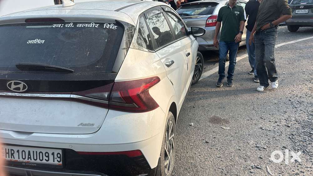 Hyundai I20 Asta (o) 1.2 Mt, 2024, Petrol