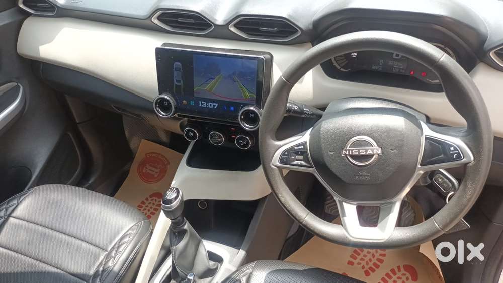 Nissan Magnite 1.0 Xv, 2024, Petrol