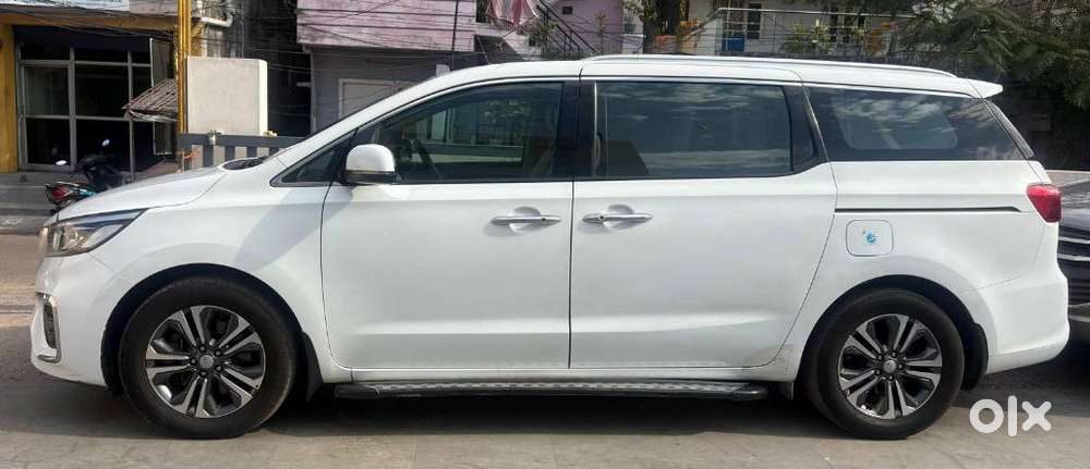 Kia Carnival Prestige, 2020, Diesel