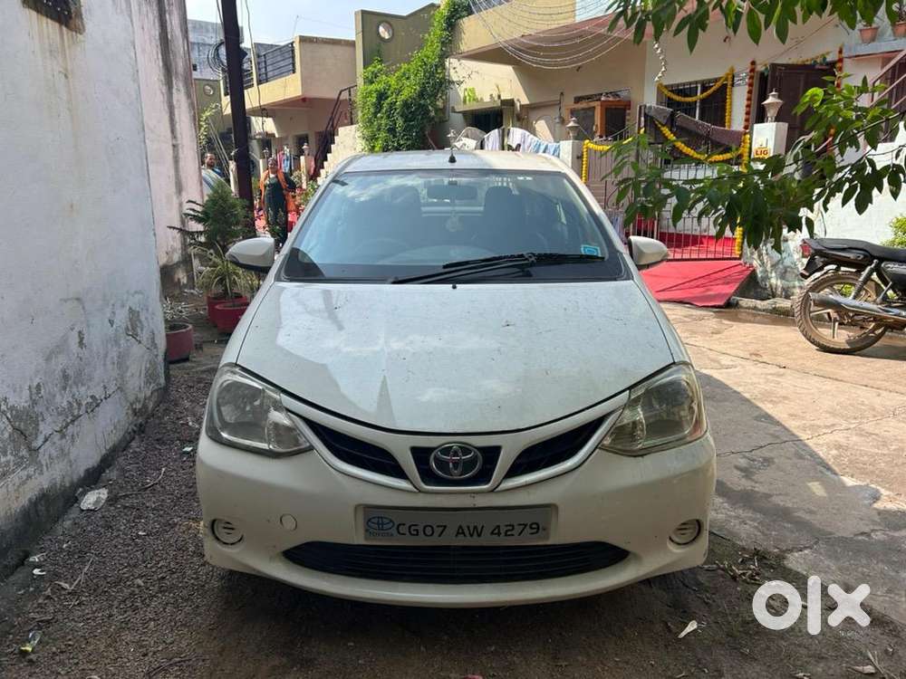 Toyota Etios Liva 2015 Petrol 32000 Km Driven