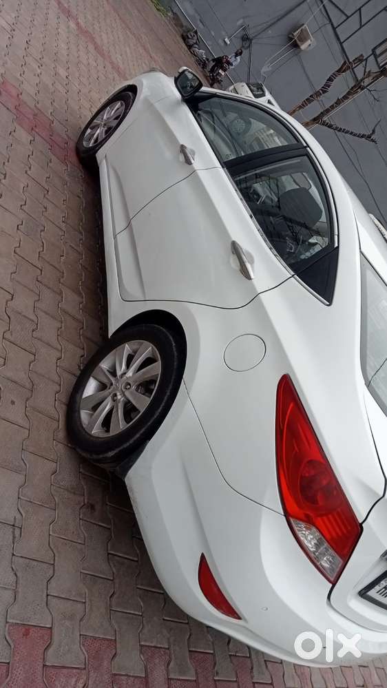 Hyundai Verna Fluidic 1.6 Crdi Sx, 2013, Diesel