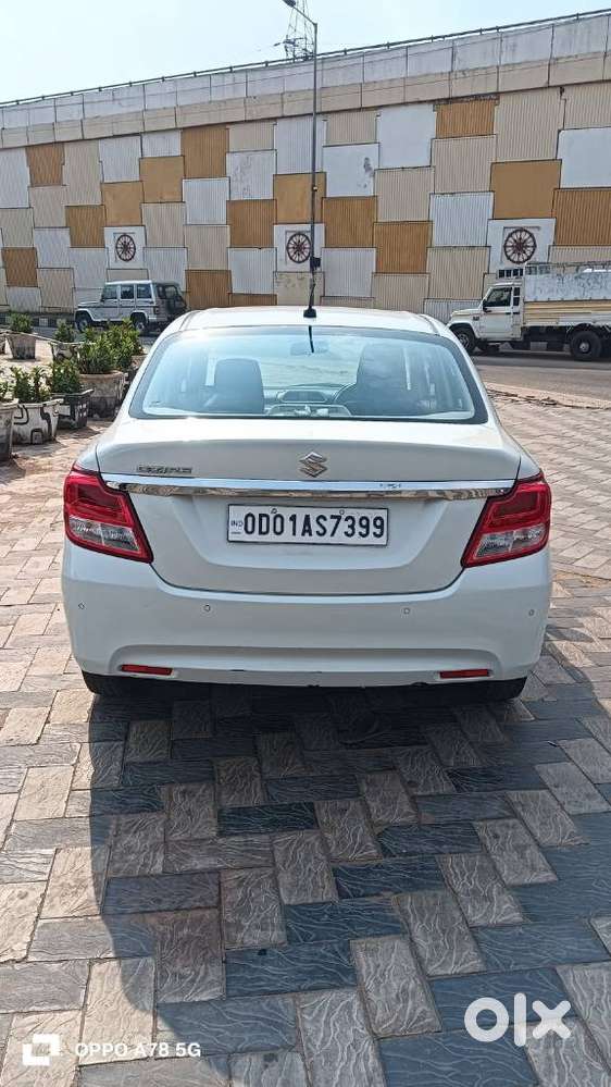 Maruti Suzuki Dzire 1.2 Vxi, 2023, Petrol