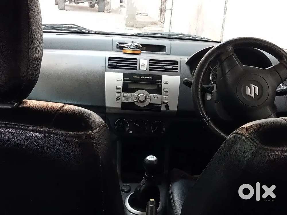 Maruti Suzuki Swift 2011 Diesel 100000 Km Driven