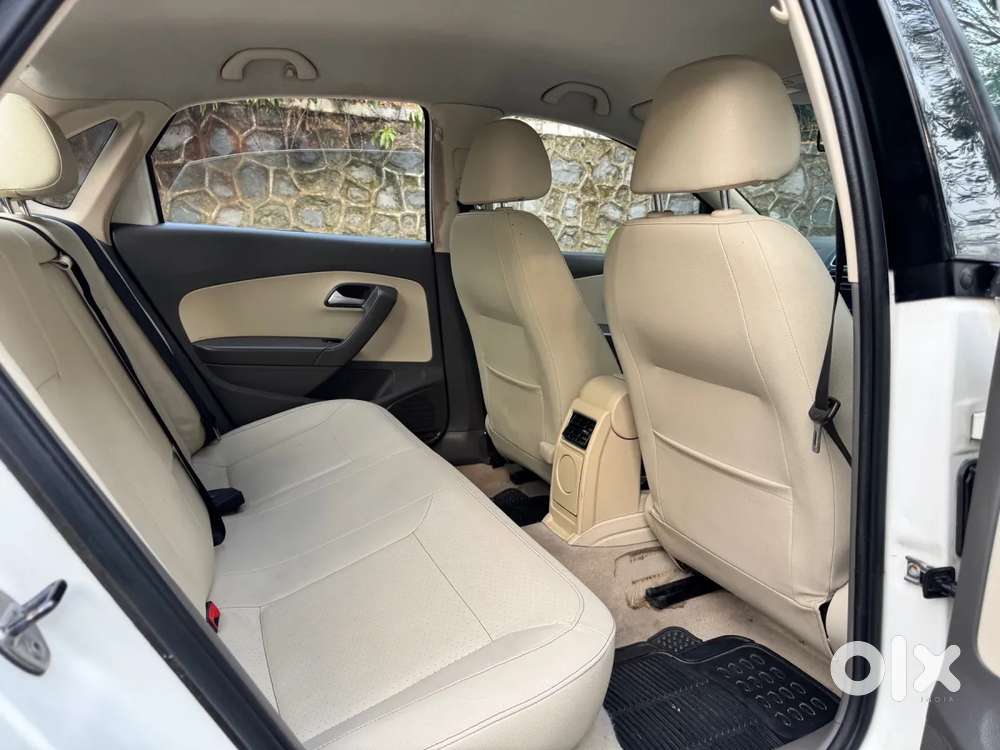 Volkswagen Vento Petrol Highline, 2013, Petrol