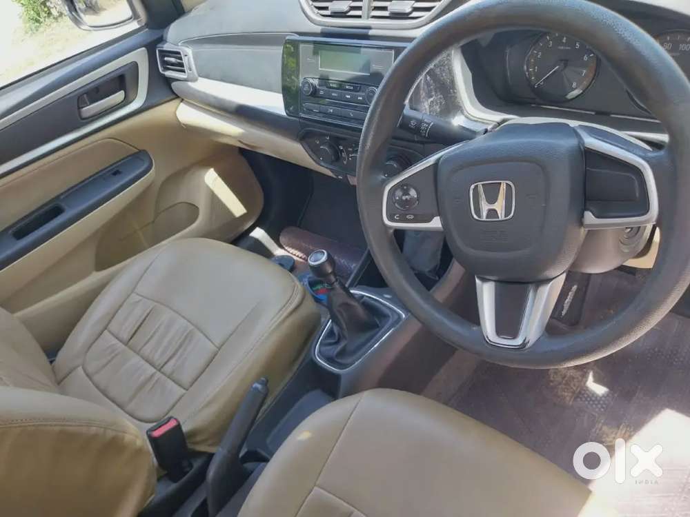 Honda Amaze 2022 Petrol I-vtec 75000 Km Driven