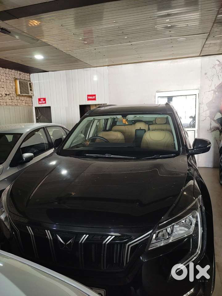 Mahindra Xuv700 2.2 Ax 5 Diesel At 7 Str, 2024, Diesel