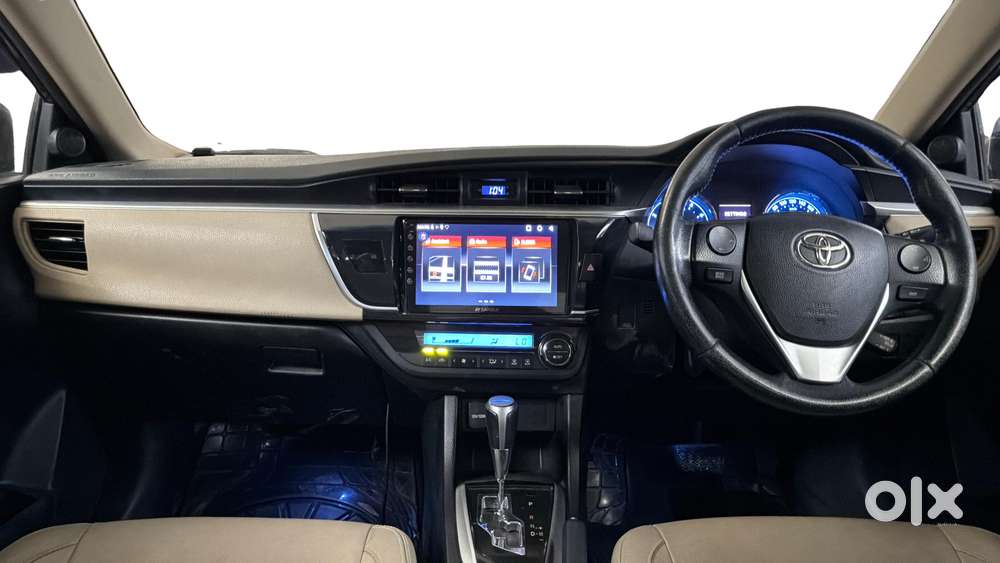Toyota Corolla Altis 2013-2017 Vl At, 2014, Petrol