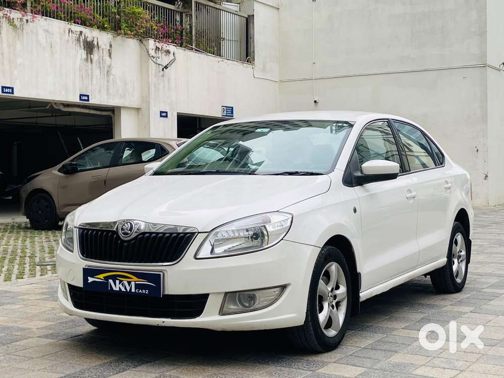 Skoda Rapid 1.5 Tdi Ambition Plus, 2015, Diesel