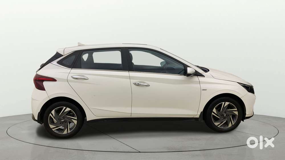 Hyundai New I20 1.0 Asta (o) Turbo Dct, 2023, Petrol